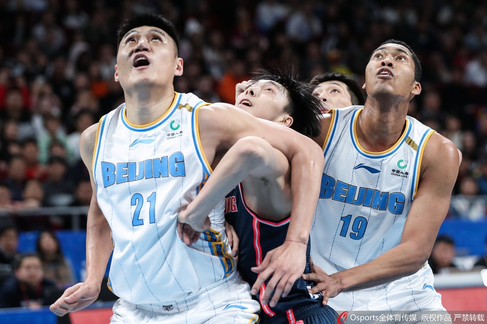 包含法国杯赛程吃紧，北京首钢今晚手感冰凉，话题不断，资深球员宣示担当的词条华体会体育