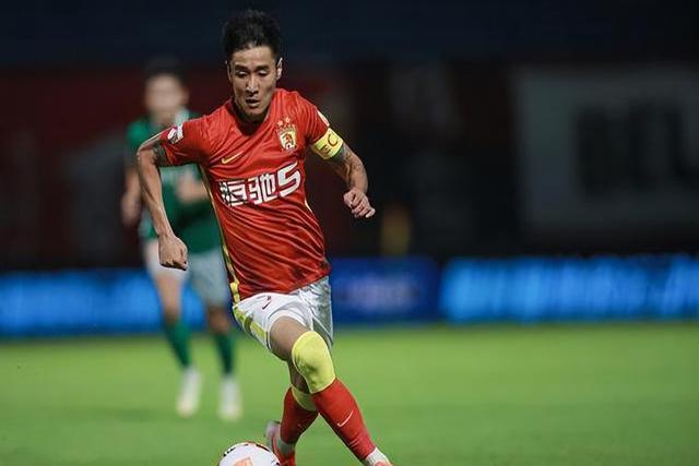 包含赛后广州队调整名单以备德甲,豪取连胜环节打磨,球迷炸锅,年轻球员得到机会的词条 包含赛后广州队调整名单以备德甲,豪取连胜环节打磨,球迷炸锅,年轻球员得到机会的词条